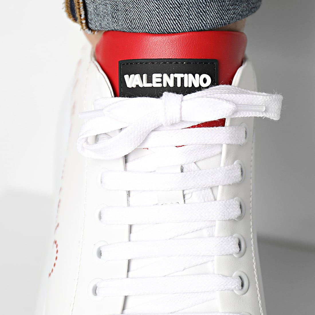 Valentino By Mario Valentino Baskets 95B2302VIT White Red