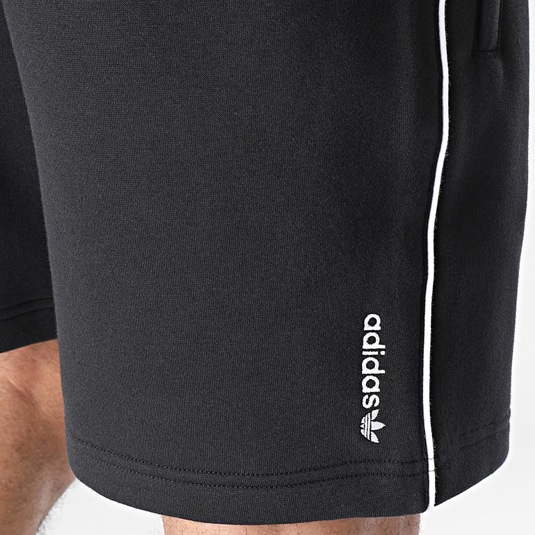 Adidas Originals Short Jogging HR3323 Noir