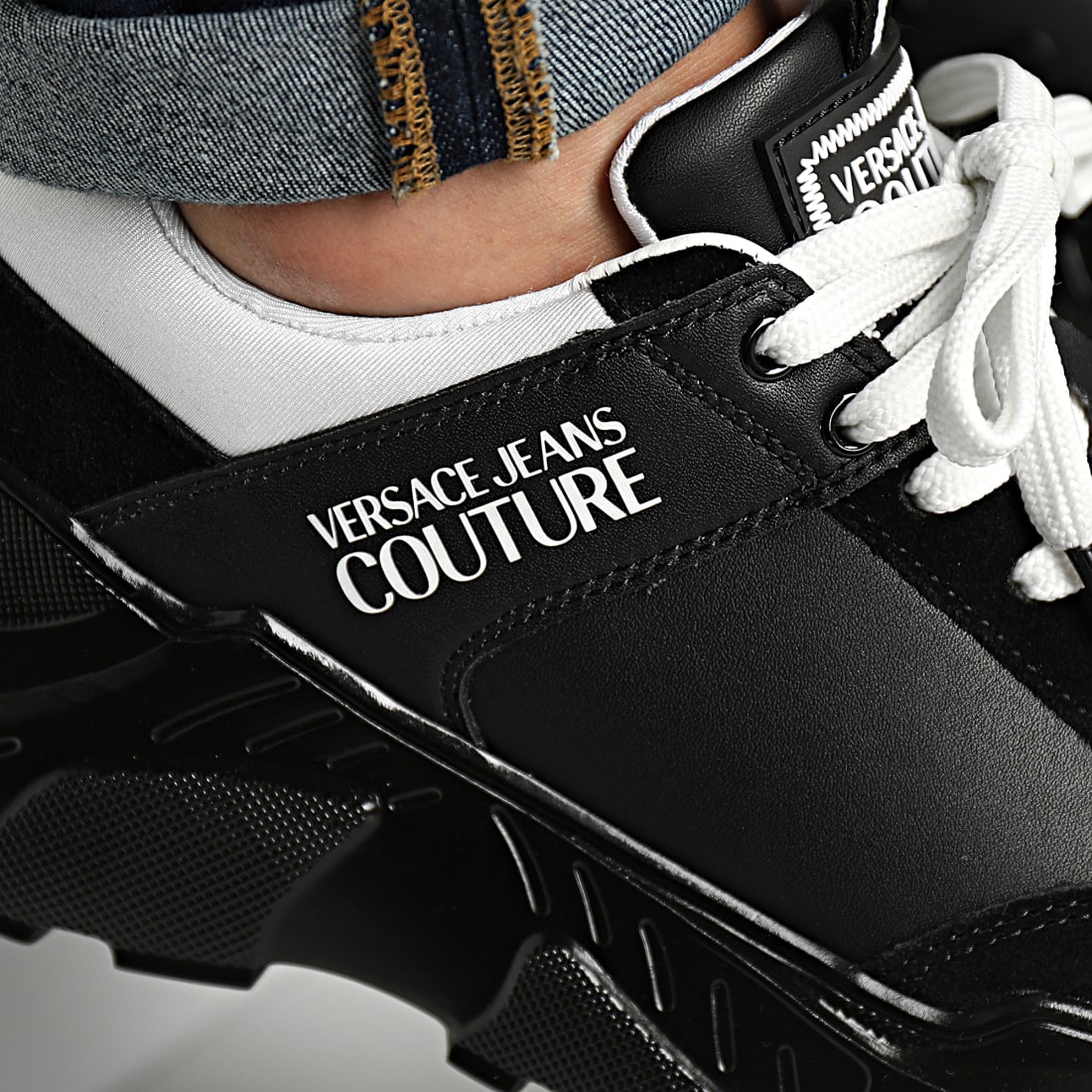 Versace Jeans Couture Baskets Fondo Speedtrack 75YA3SC2 Black White