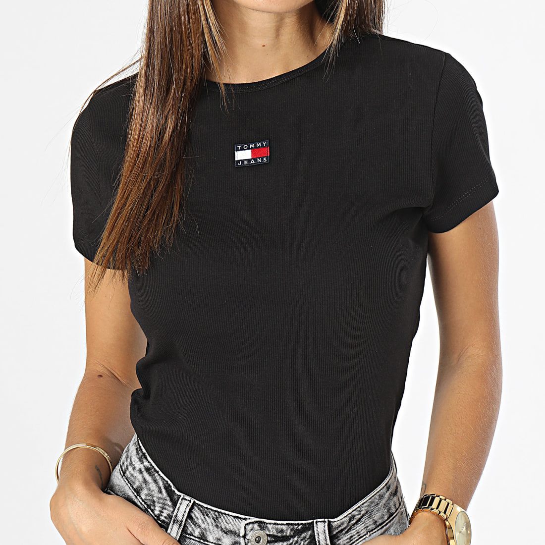 Essentials T-Shirt Col Rond à Manches Courtes Coupe Classique Femme,  Lot de 2, Noir/Blanc, XS : : Mode