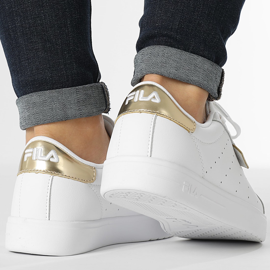 Fila shoes white and gold store