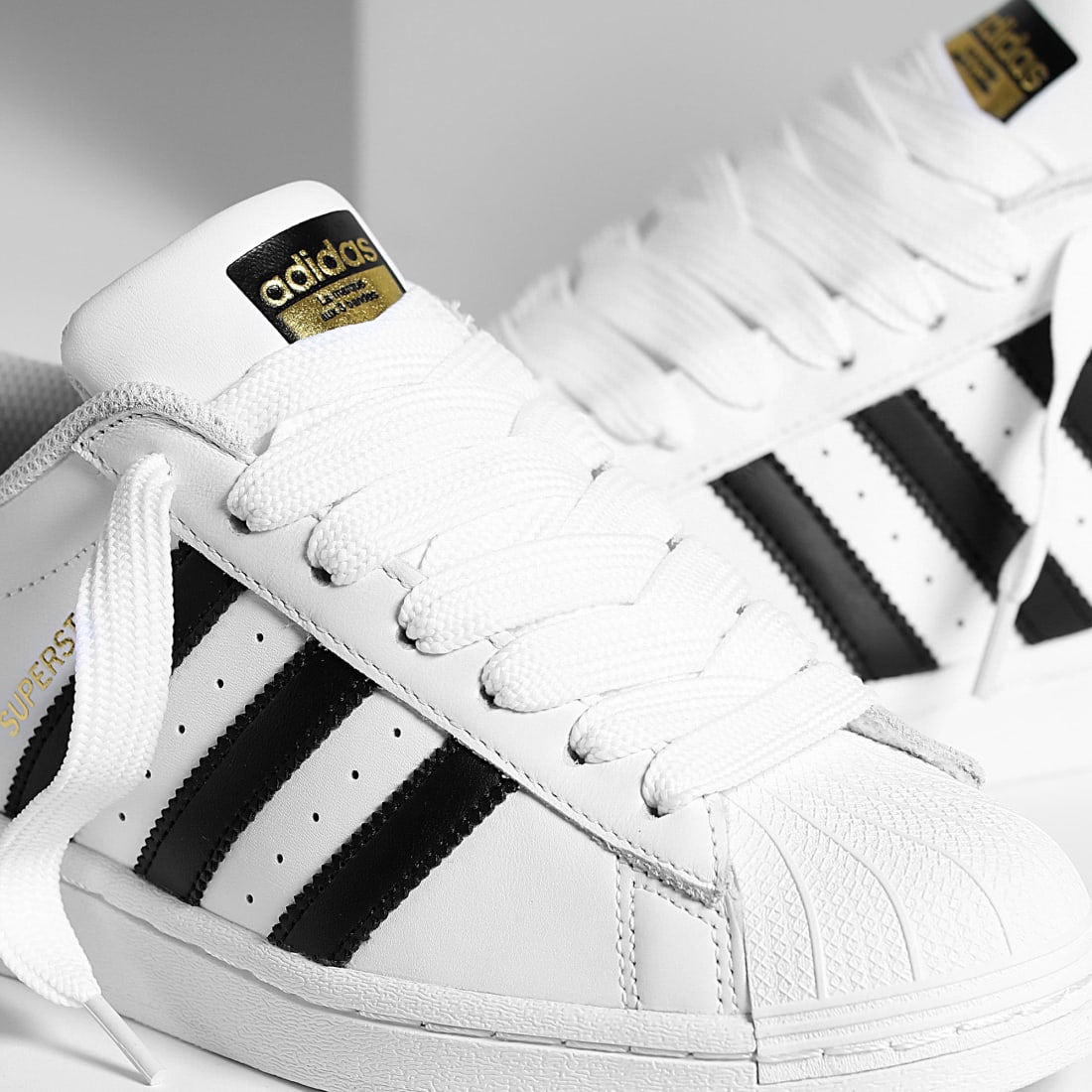 Adidas Originals - Superstar - Baskets sans lacets - Blanc