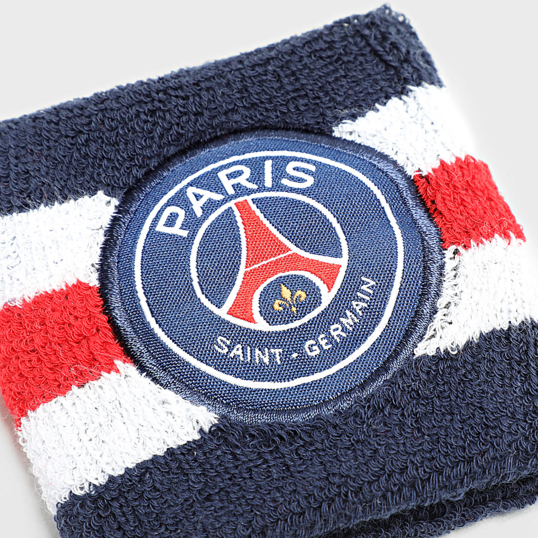 Bonnet pompon PSG enfant - Collection officielle PARIS SAINT GERMAIN PSG
