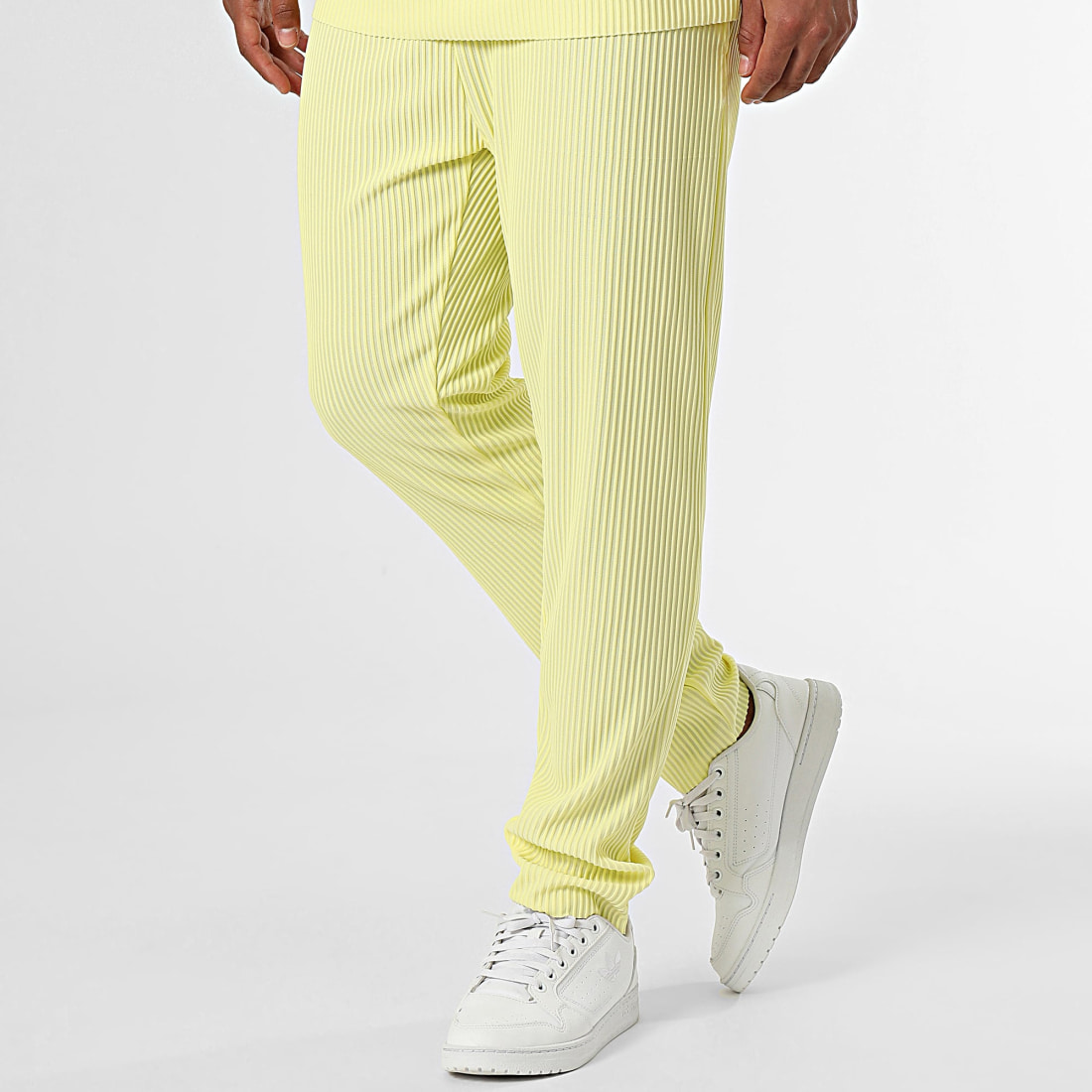 Ensemble shop jogging jaune
