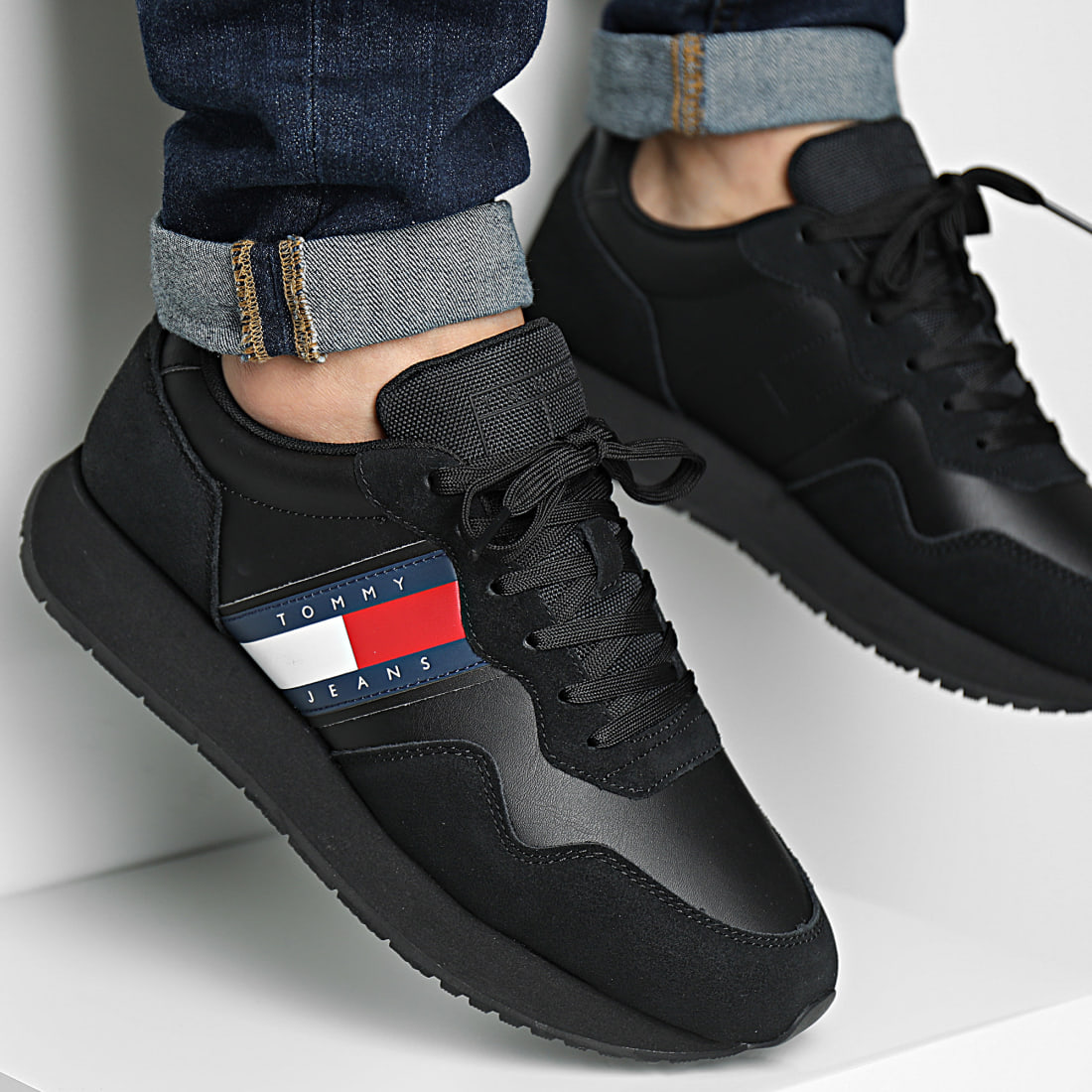 tommy jeans basket