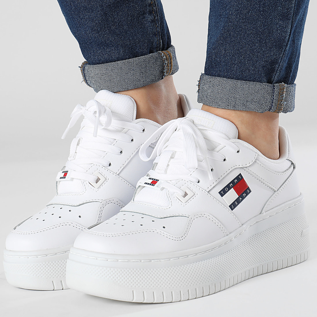 Tommy Jeans Baskets Femme Retro Basket Flatform Essential 2506 White