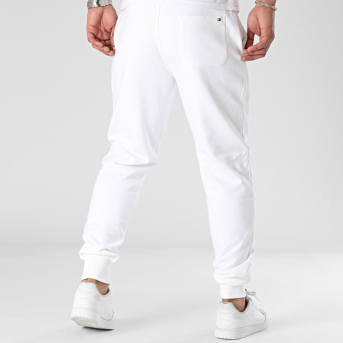 Pantalon jogging sales tommy hilfiger