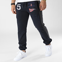 Veste northway store
