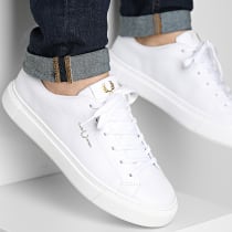 Fred Perry - Baskets B71 Leather White