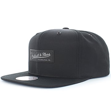 Mitchell & Ness Gebogen Classic Red Snapback - Eazy B&W, Boston Celtics, Zwart Classic Red, One size