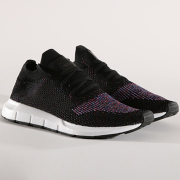 Adidas Originals Baskets Swift Run PK CQ2894 Core Black Grey Five Medium Grey Heather LaBoutiqueOfficielle