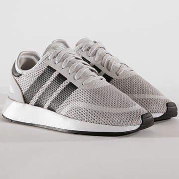 Adidas aq1125 top