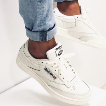 Reebok Baskets Club C 85 MU CN3924 Chalk Black LaBoutiqueOfficielle
