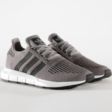 Adidas Originals Baskets Swift Run CQ2115 Grey Tree Core Black Medium Grey LaBoutiqueOfficielle
