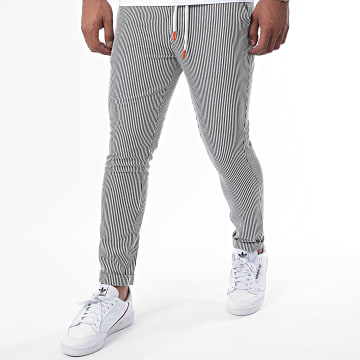 Pantalon En Soie Vince Blanc à Rayures Colorblock - Taille 4 - Neuf Avec étiquette (valeur Boutique 295$)