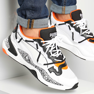 Puma - Baskets RS 2K x Mr Doodle 374213 Puma White Black Dragon Fire - Ryses