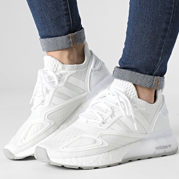 Adidas Originals - Baskets Femme ZX 2K Boost GY2681 Cloud White Grey One -  LaBoutiqueOfficielle.com