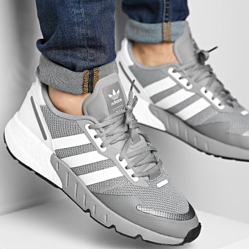 adidas_251121_H68718_20210210T