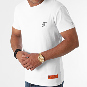 Final Club - Tee Shirt Premium Fit Avec Broderie 696 Blanc