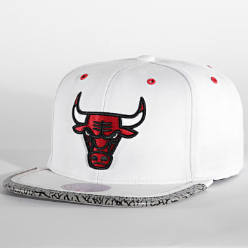  Mitchell and Ness - Casquette Snapback Day 3 Snapback Chicago Bulls Blanc
