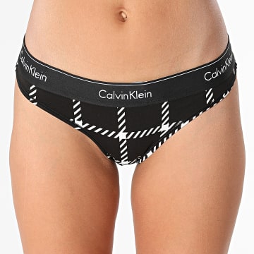  Calvin Klein - String Femme QF6861E Noir