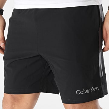  Calvin Klein - Short Jogging A Bandes GMS2S805 Noir