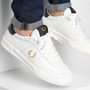  Fred Perry - Baskets B400 Leather Porcelain