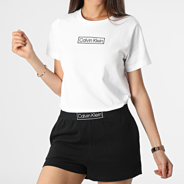  Calvin Klein - Ensemble Tee Shirt Et Short Jogging Femme QS6804E Blanc Noir