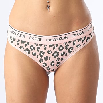  Calvin Klein - String Femme QF5733E Rose Leopard