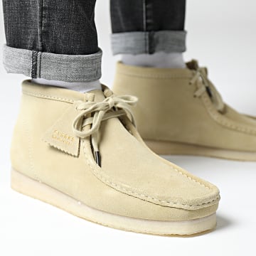 Clarks - Chaussures Wallabee Boot Maple Suede