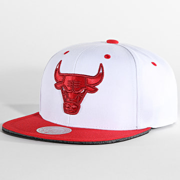  Mitchell and Ness - Casquette Snapback Three Collection Chicago Bulls Blanc Rouge