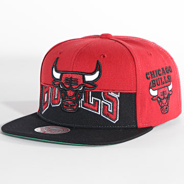  Mitchell and Ness - Casquette Snapback Chicago Bulls HHSS4772 Rouge Noir
