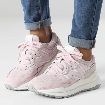  New Balance - Baskets Femme Lifestyle 5740 W5740STB Pink