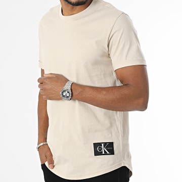  Calvin Klein - Tee Shirt Oversize Badge Turn Up Sleeve 5319 Beige