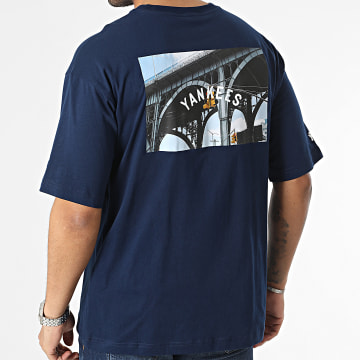  Champion - Tee Shirt 218923 New York Yankees Bleu Marine
