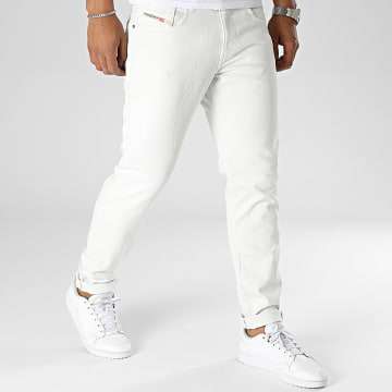  Diesel - Jean Slim D-Strukt A03562 Blanc