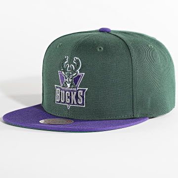  Mitchell and Ness - Casquette Snapback Team Two Tone Milwaukee Vert Violet