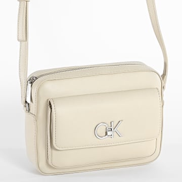  Calvin Klein - Sacoche Femme Re-Lock Camera Bag 0762 Beige