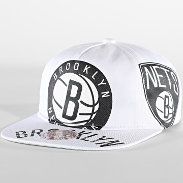 Mitchell and Ness - In Your Face Snapback Cap Deadstock Brooklyn Nets Blanco