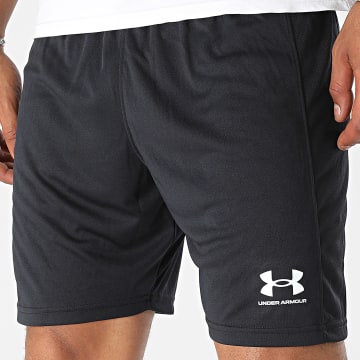 Pantalones cortos joggers Hombre Under Armour