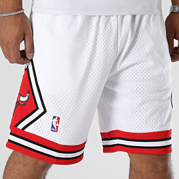 Mitchell and Ness - Chicago Bulls Jogging Shorts SMHCP18151 Negro