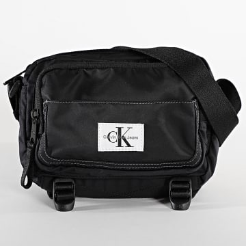 Calvin Klein - Bolsa de deporte Essential 1032 Negro