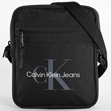 Calvin Klein - Bolsa de deporte Essentials 1098 Negro