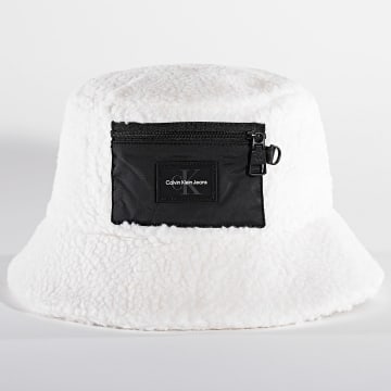  Calvin Klein - Bob Sherpa Bucket 1260 Blanc