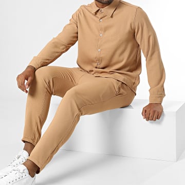 Frilivin - Conjunto de camisa de manga larga y pantalón de jogging Crudo Camel