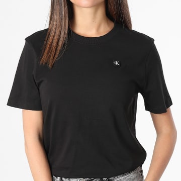 Calvin Klein - Tee Shirt Femme Embroidery Badge Regular 3226 Noir