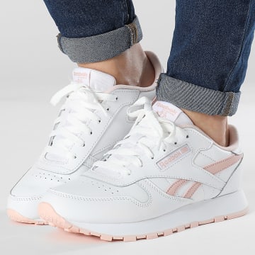  Reebok - Baskets Femme Classic Leather 100069850 White Possibly Pink