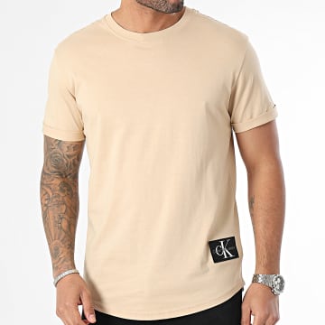 Calvin Klein - Tee Shirt Oversize Badge Round 3482 Beige