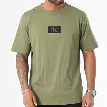 Calvin Klein - Tee Shirt NM2399E Vert Kaki