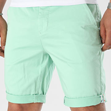 American People - Most Pantalones cortos chinos verdes